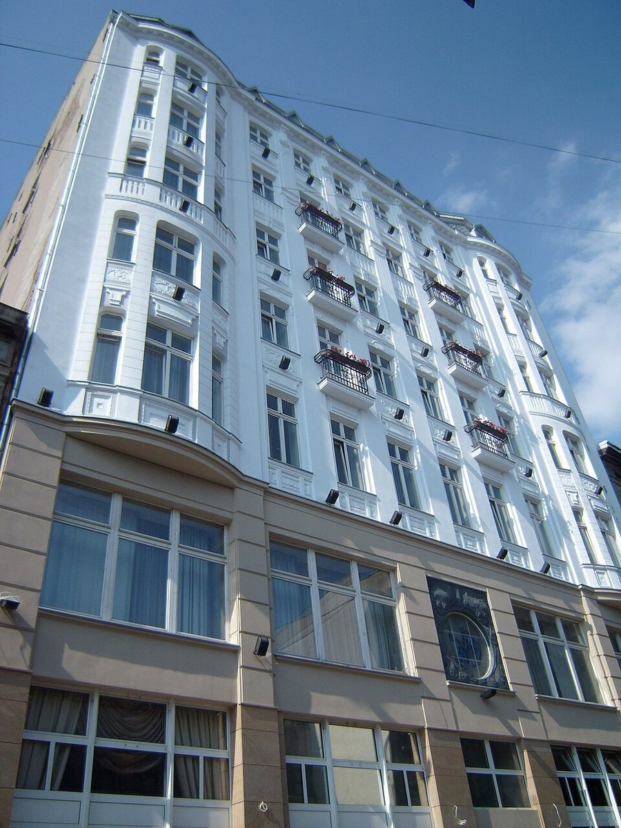 Cover Hotel Savoy